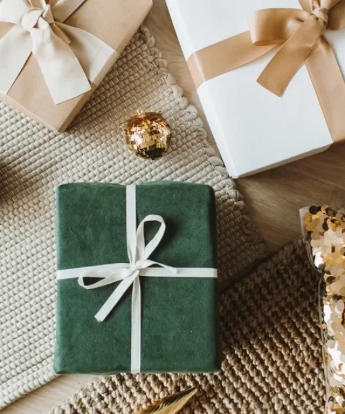 What To Consider When Choosing A Gift - A Guide To Memorable Gift Giving